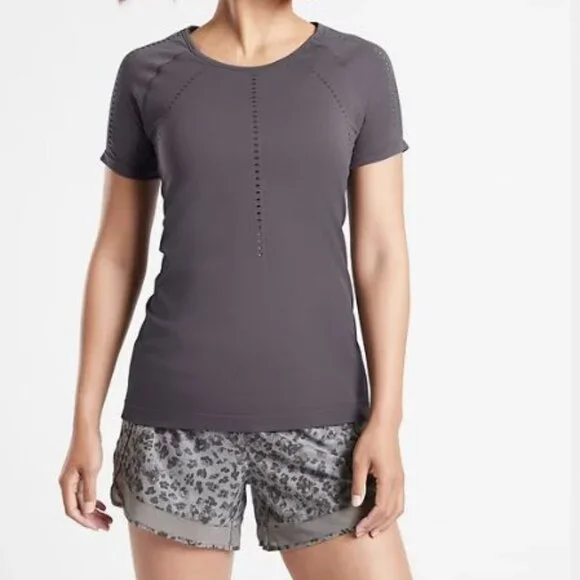 Athleta Foothill Seamless Tee Size Small Olive Green - Picture 3 of 8